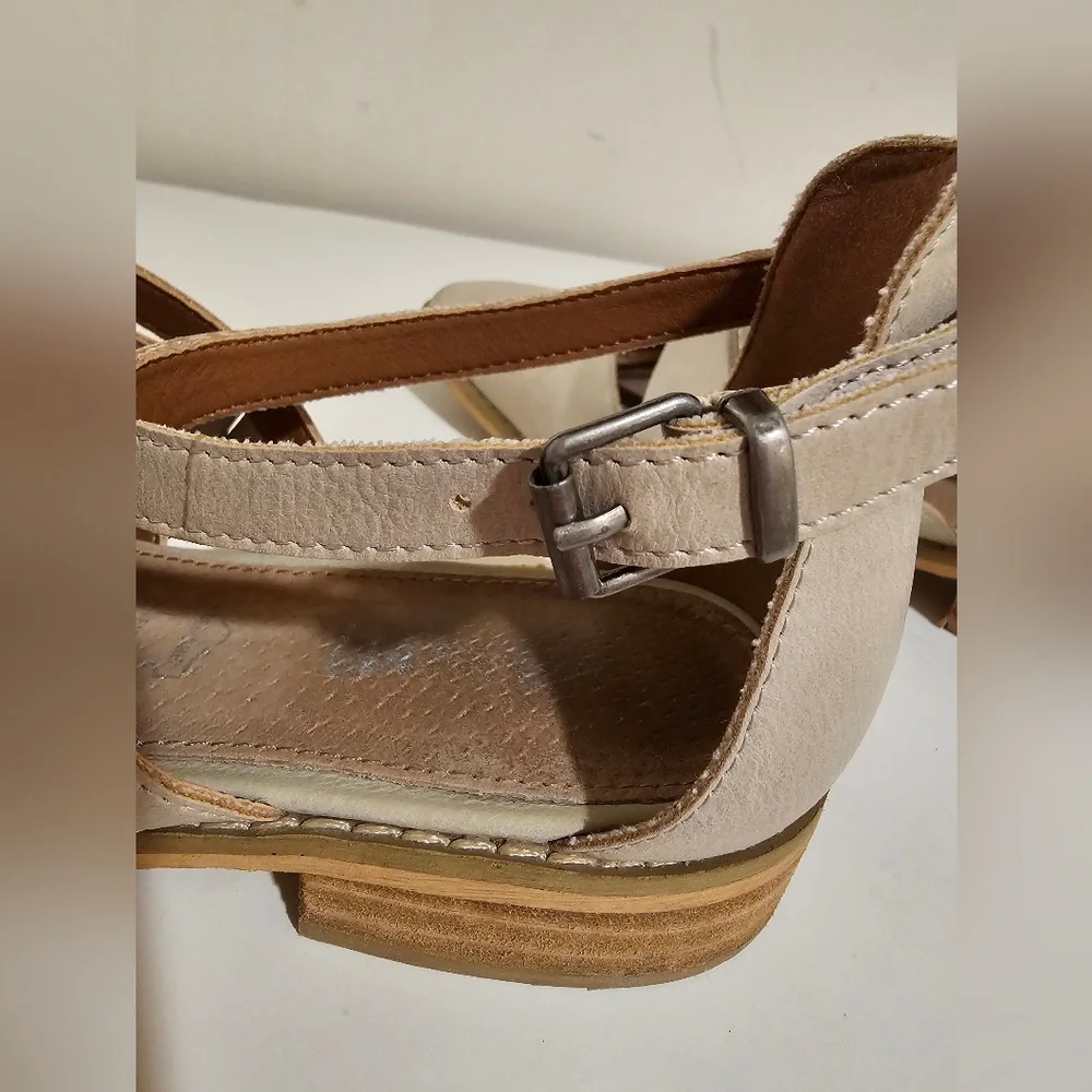 Mi.im Leather Flats Size 7.5